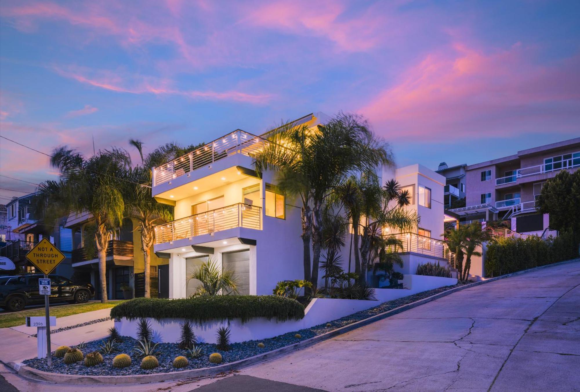 Luxury Pool, Spa, Swim Up Bar And Bay Views Villa