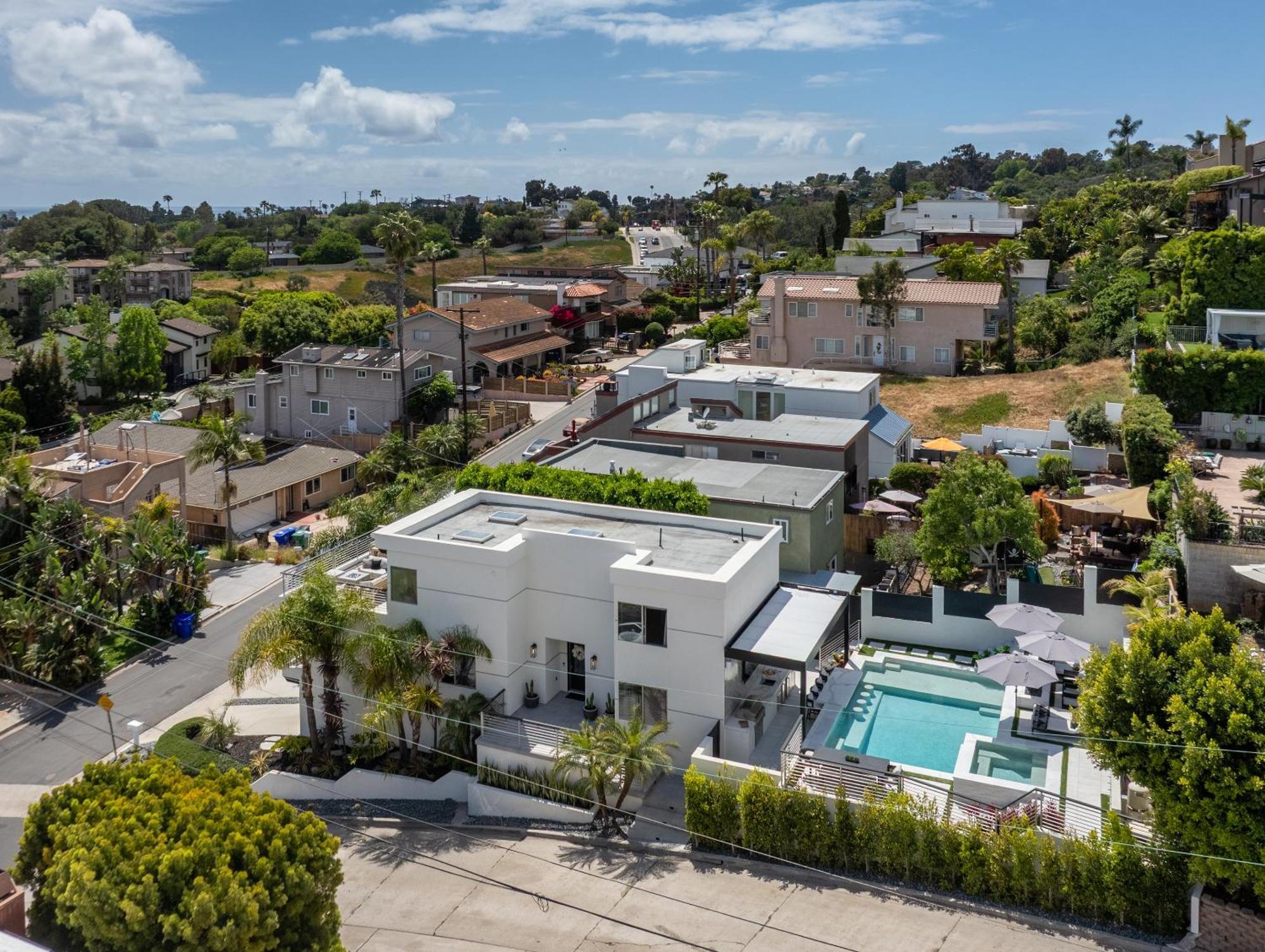 Luxury Pool, Spa, Swim Up Bar And Bay Views Villa *